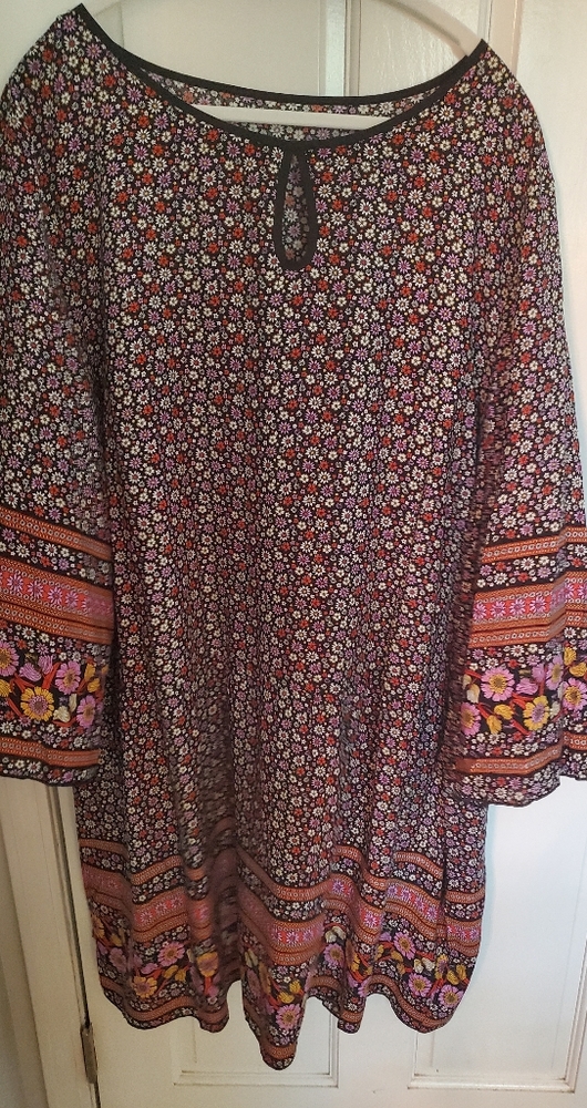 Shein Floral Dress with 3/4 Sleeves